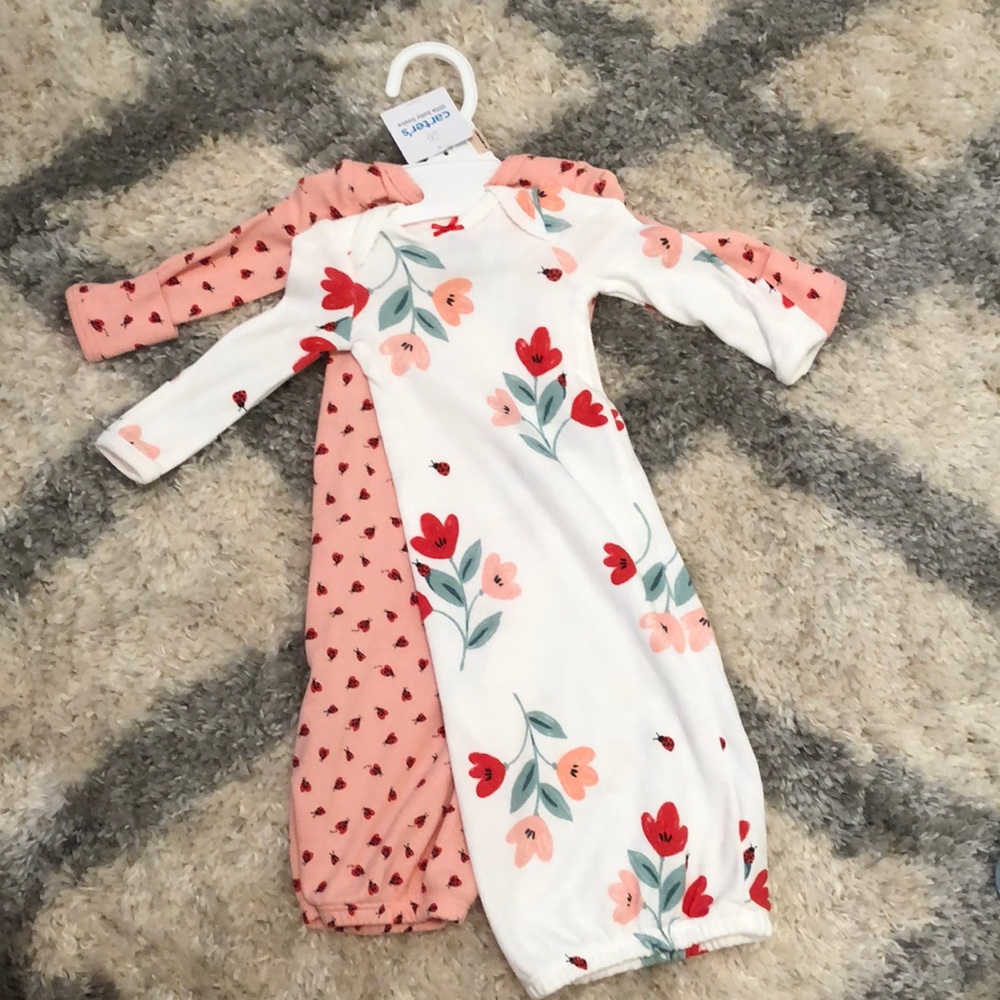 2 preemie sleeping gowns